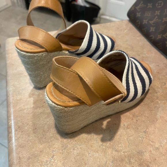 Montego Bay Club heels size 9 - Picture 3 of 4